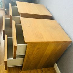 2 Ikea Malm Bedside Drawers Oak Finish 10 each