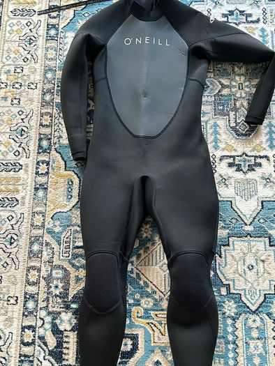 O'Neil wetsuit