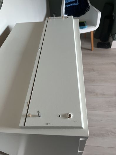 FREE malm set of drawers