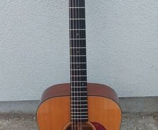 Martin D18v Vintage Series With Original Martin Hard Case.