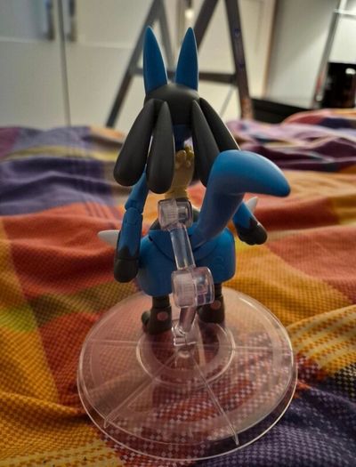 Pokemon Articulated Lucario figure