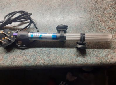 Aquarium heater
