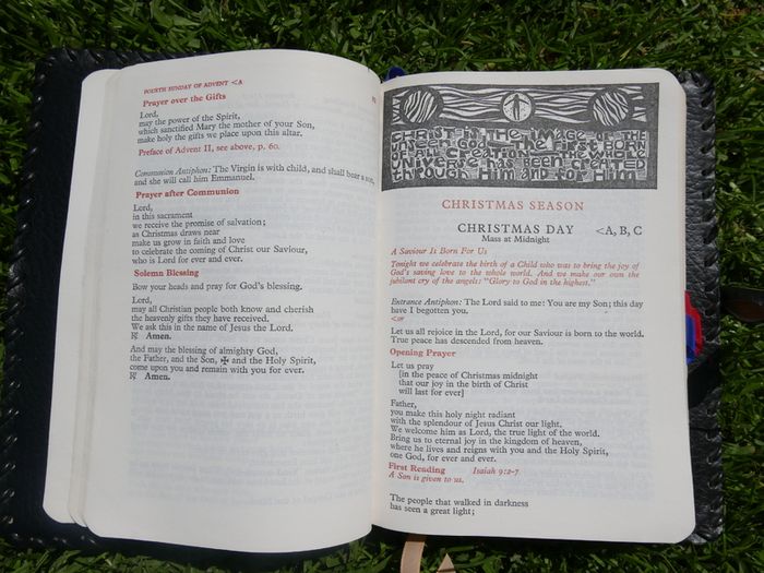 Vintage The Sunday Missal 1976 Vintage  in a leather case