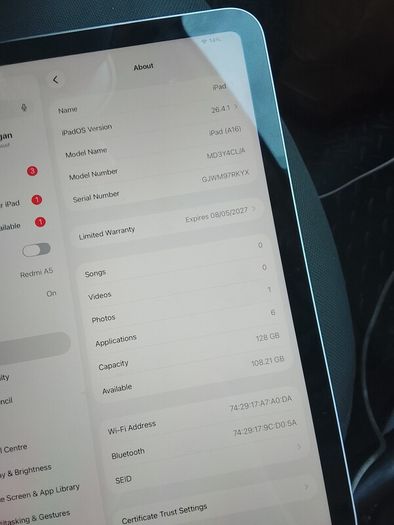 2026  Ipad + Magic keyboard