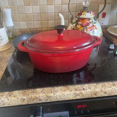 cast iron cassrole
