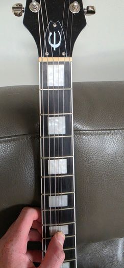 Epiphone Uptown Kat