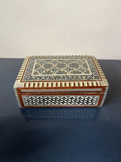 Inlaid wooden box