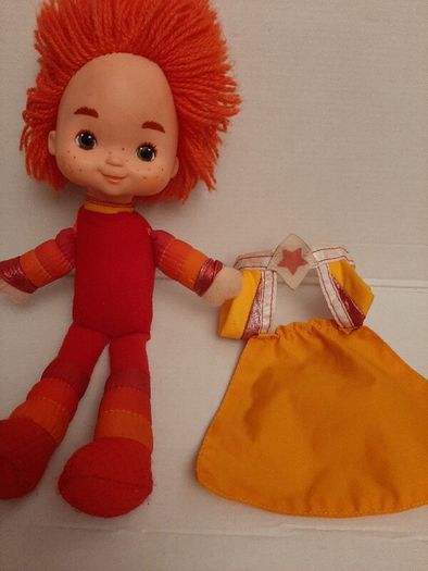 Rainbow Bright collectable doll with Cape 1983 notebook and original box