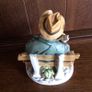 Capodimonte Style Man on Bench Ornament Image 5