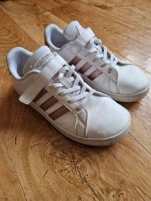 shoes for girl size 2,5 UK