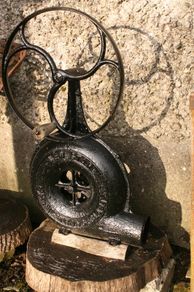 Vintage cast iron bellows - NEW STAR