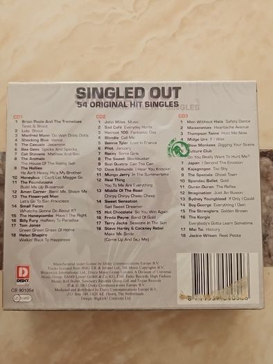 Singled Out 3CD Boxset  (NEW)