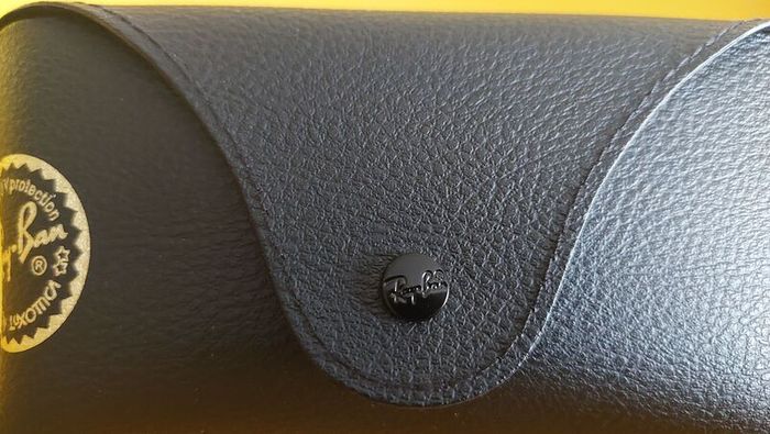 Ray Ban  Sunglasses