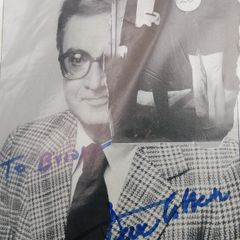 Autographs Elvis friends