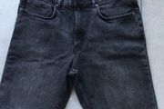 Men's "H&amp;M" black denim Shorts. Size W34. Slim fit.