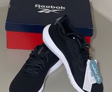 Reebox black runners (size 8.5)