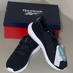 Reebox black runners (size 8.5)