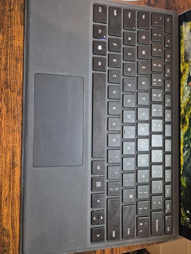 Surface pro 4