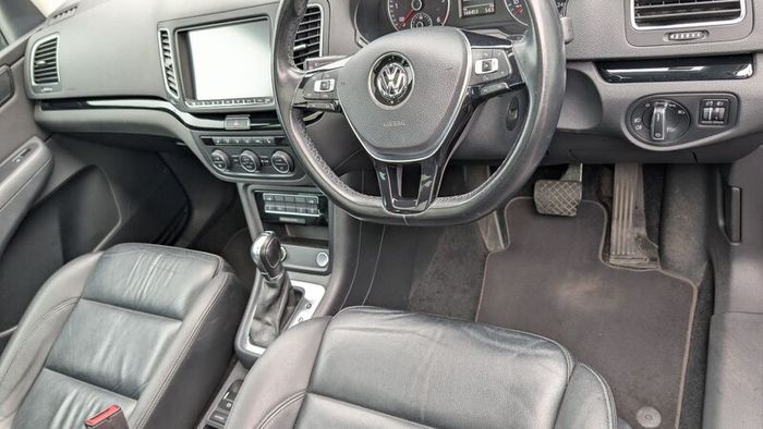 Volkswagen Sharan 2019 Highline Diesel Automatic