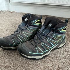 Salomon Hiking Boots (UK 6.5)