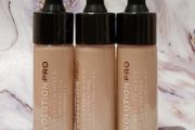 Revolution Pro Foundation Mixer Illuminating - New