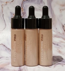 Revolution Pro Foundation Mixer Illuminating - New