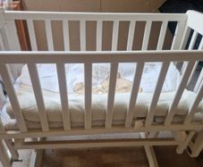 Mama and Papas Rocking Cot