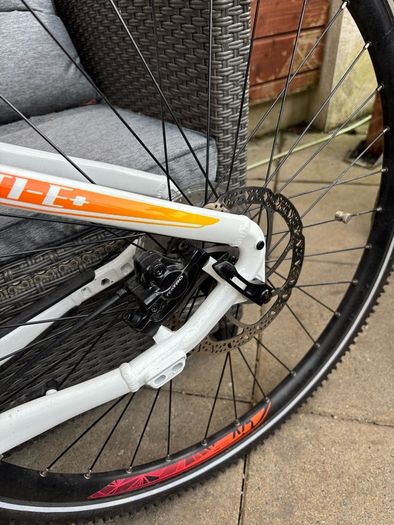 Amiti - E electric women's bike