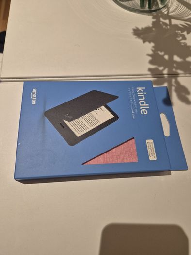 Amazon Kindle Fabric Case | Compatible with 11th generation (2022 release only), slim and lightweight cover, Rose