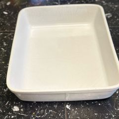 Roasting dish