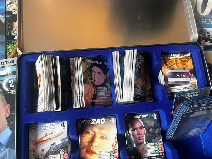 007 Spy Cards