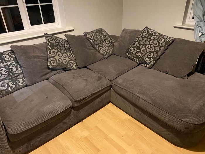 l shape and arm chair