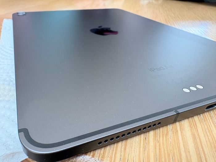 iPad Air 5th Generation WiFi + Cellular