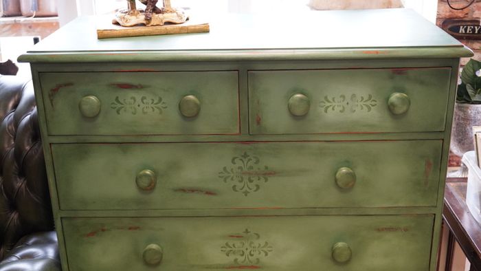 Victorian Mahogany Chest of Drawers