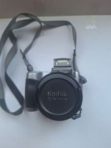 Kodak EasyShare Z740 digital bridge camera