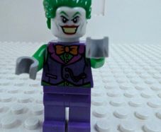 100% Lego Super Heroes The Joker Green Arms Minifigure from 76159