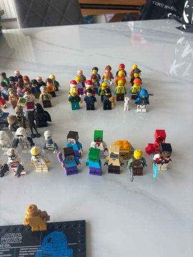 Lego Mini Figures