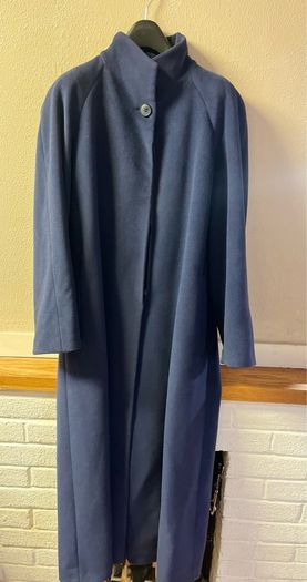 Collector Piece Rare Henry White Irish Designer Coat Made in Ireland  Size 12