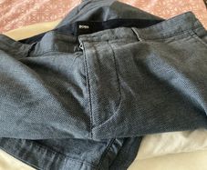 Hugo Boss Men's trousers size 32