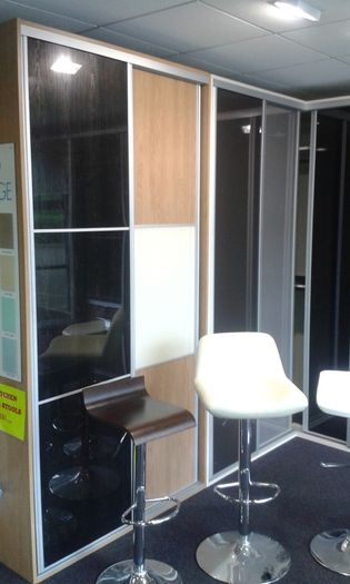 kitchens & Fitted Bedroom Furniture