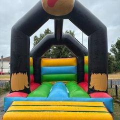 Bouncy castle 15ft