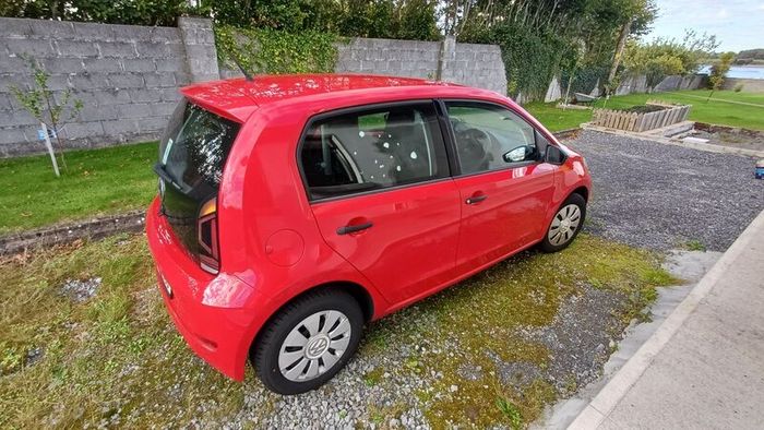 Volkswagen up! 2019