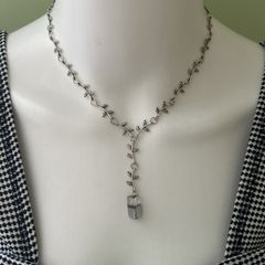 Silver tone jewelley set