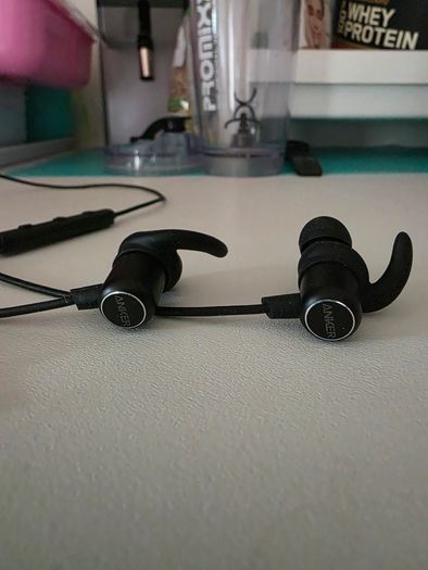 Wireless headphones, Anker Bluetooth headphones