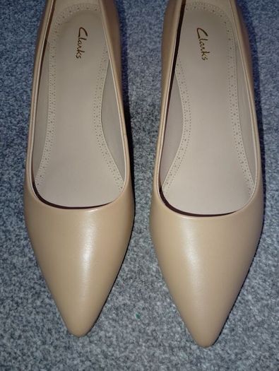 New.Clarks women high heel shoes.size UK7