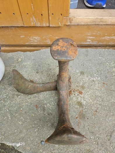 Cobblers last anvil cast iron anvil