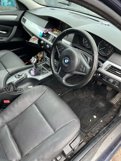 Breaking bmw 520d 2009 e61 a76