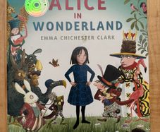 Alice in Wonderland _ Paperback with CD: Ages 4+ years