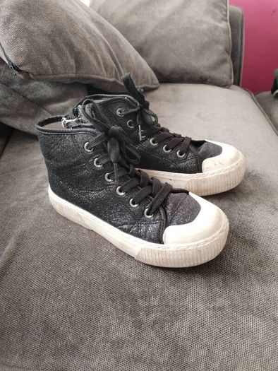 Black sparkly boot runners size 13