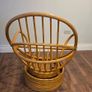 Rotating swivel rattan chair Image 3
